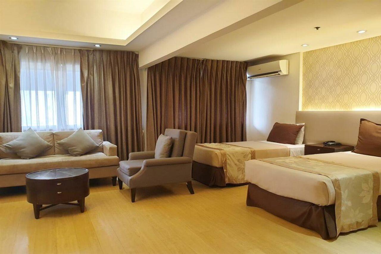 Imperial Palace Suites Кесон-Сіті Екстер'єр фото