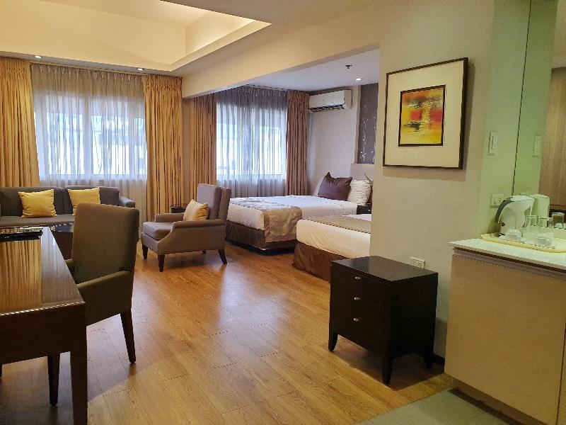 Imperial Palace Suites Кесон-Сіті Екстер'єр фото